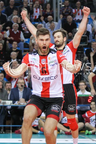  29.11.2015 RZESZOW<br />SIATKOWKA PLUSLIGA 2015/2016 MEN VOLLEYBALL POLAND POLISH PLUS LIGA LEAGUE SEASON 2015/2016<br />MECZ ASSECO RESOVIA RZESZOW - CUPRUM LUBIN<br />N/Z DAWID DRYJA JULIEN LYNEEL RADOSC EMOCJE <br /> 