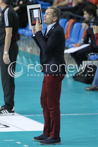  29.11.2015 RZESZOW<br />SIATKOWKA PLUSLIGA 2015/2016 MEN VOLLEYBALL POLAND POLISH PLUS LIGA LEAGUE SEASON 2015/2016<br />MECZ ASSECO RESOVIA RZESZOW - CUPRUM LUBIN<br />N/Z ANDRZEJ KOWAL - I TRENER ( HEAD COACH ) SYLWETKA <br /> 