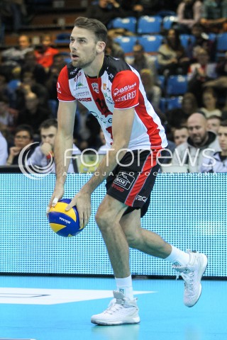  29.11.2015 RZESZOW<br />SIATKOWKA PLUSLIGA 2015/2016 MEN VOLLEYBALL POLAND POLISH PLUS LIGA LEAGUE SEASON 2015/2016<br />MECZ ASSECO RESOVIA RZESZOW - CUPRUM LUBIN<br />N/Z RUSSELL HOLMES SYLWETKA <br /> 