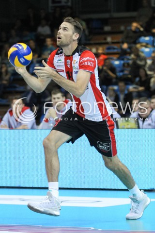  29.11.2015 RZESZOW<br />SIATKOWKA PLUSLIGA 2015/2016 MEN VOLLEYBALL POLAND POLISH PLUS LIGA LEAGUE SEASON 2015/2016<br />MECZ ASSECO RESOVIA RZESZOW - CUPRUM LUBIN<br />N/Z RUSSELL HOLMES SYLWETKA <br /> 