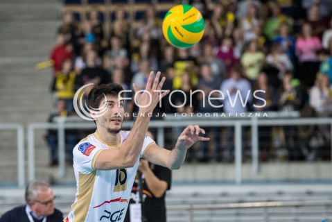  01.12.2015 LODZ POLAND<br />
SIATKOWKA LIGA MISTRZOW MEN CEV VOLLEYBALL CHAMPIONS LEAGUE 2015/2016<br />
MATCH PGE SKRA BELCHATOW - KNACK ROESELARE<br />
N/Z NICOLAS URIARTE SYLWETKA<br />
 