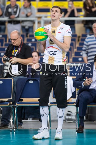 01.12.2015 LODZ POLAND<br />
SIATKOWKA LIGA MISTRZOW MEN CEV VOLLEYBALL CHAMPIONS LEAGUE 2015/2016<br />
MATCH PGE SKRA BELCHATOW - KNACK ROESELARE<br />
N/Z MARIUSZ WLAZLY SYLWETKA<br />
 