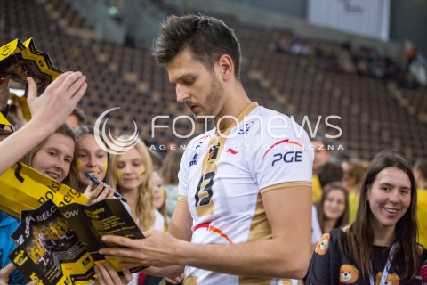  01.12.2015 LODZ POLAND<br />
SIATKOWKA LIGA MISTRZOW MEN CEV VOLLEYBALL CHAMPIONS LEAGUE 2015/2016<br />
MATCH PGE SKRA BELCHATOW - KNACK ROESELARE<br />
N/Z MICHAL WINIARSKI AUTOGRAFY<br />
 
