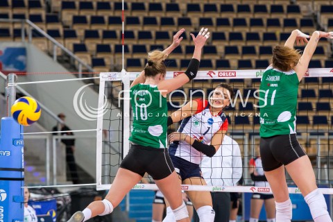  02.12.2015 LODZ SIATKOWKA ORLEN LIGA SEZON 2015/2016 VOLLEYBALL POLISH SEASON <br />
BEEF MASTER BUDOWLANI LODZ - IMPEL WROCLAW<br />
N/Z DAIANA MURESAN<br />
 