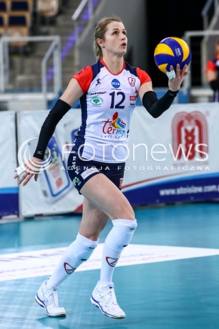  02.12.2015 LODZ SIATKOWKA ORLEN LIGA SEZON 2015/2016 VOLLEYBALL POLISH SEASON <br />
BEEF MASTER BUDOWLANI LODZ - IMPEL WROCLAW<br />
N/Z HEIKE BEIER SYLWETKA<br />
 