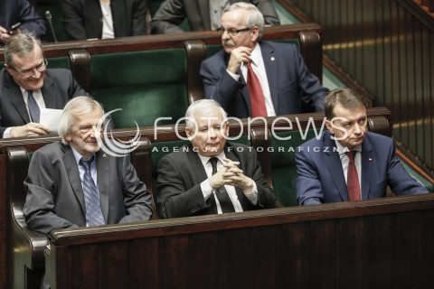  02.12.2015 WARSZAWA SEJM<br />TRZECIE POSIEDZENIE SEJMU VIII KADENCJI<br />N/Z JAROSLAW KACZYNSKI MARIUSZ BLASZCZAK RYSZARD TERLECKI<br /> 
