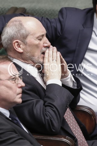  02.12.2015 WARSZAWA SEJM<br />TRZECIE POSIEDZENIE SEJMU VIII KADENCJI<br />N/Z ANTONI MACIEREWICZ ZIEWA<br /> 