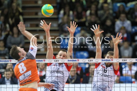  02.12.2015 RZESZOW POLAND<br />SIATKOWKA LIGA MISTRZOW <br />MEN CEV VOLLEYBALL CHAMPIONS LEAGUE 2015/2016<br />MATCH ASSECO RESOVIA - VOLLEY ASSE LENNIK <br />N/Z BARTOSZ KUREK DAWID DRYJA BLOK<br /> 