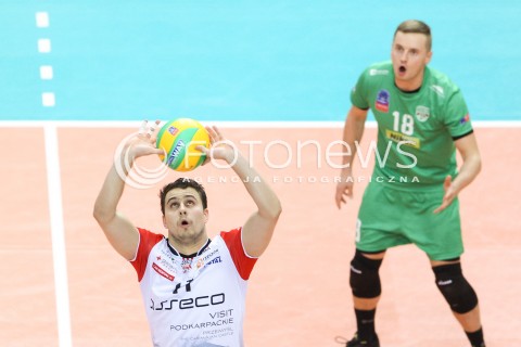  02.12.2015 RZESZOW POLAND<br />SIATKOWKA LIGA MISTRZOW <br />MEN CEV VOLLEYBALL CHAMPIONS LEAGUE 2015/2016<br />MATCH ASSECO RESOVIA - VOLLEY ASSE LENNIK <br />N/Z FABIAN DRZYZGA DAMIAN WOJTASZEK <br /> 