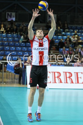 05.12.2015 RZESZOW<br />
SIATKOWKA PLUSLIGA 2015/2016 MEN VOLLEYBALL POLAND POLISH PLUS LIGA LEAGUE SEASON 2015/2016<br />
MECZ ASSECO RESOVIA RZESZOW - AZS POLITECHNIKA WARSZAWSKA<br />
N/Z LUKAS TICHACEK SYLWETKA <br />
 