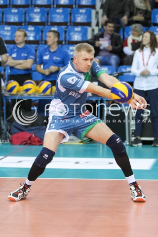 05.12.2015 RZESZOW<br />
SIATKOWKA PLUSLIGA 2015/2016 MEN VOLLEYBALL POLAND POLISH PLUS LIGA LEAGUE SEASON 2015/2016<br />
MECZ ASSECO RESOVIA RZESZOW - AZS POLITECHNIKA WARSZAWSKA<br />
N/Z PAWEL ZAGUMNY SYLWETKA <br />
 