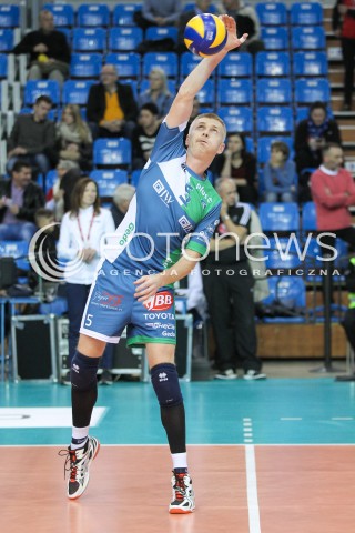  05.12.2015 RZESZOW<br />
SIATKOWKA PLUSLIGA 2015/2016 MEN VOLLEYBALL POLAND POLISH PLUS LIGA LEAGUE SEASON 2015/2016<br />
MECZ ASSECO RESOVIA RZESZOW - AZS POLITECHNIKA WARSZAWSKA<br />
N/Z PAWEL ZAGUMNY SYLWETKA <br />
 