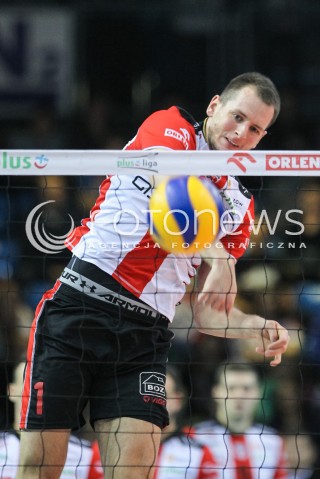  05.12.2015 RZESZOW<br />
SIATKOWKA PLUSLIGA 2015/2016 MEN VOLLEYBALL POLAND POLISH PLUS LIGA LEAGUE SEASON 2015/2016<br />
MECZ ASSECO RESOVIA RZESZOW - AZS POLITECHNIKA WARSZAWSKA<br />
N/Z BARTOSZ KUREK SYLWETKA ATAK<br />
 