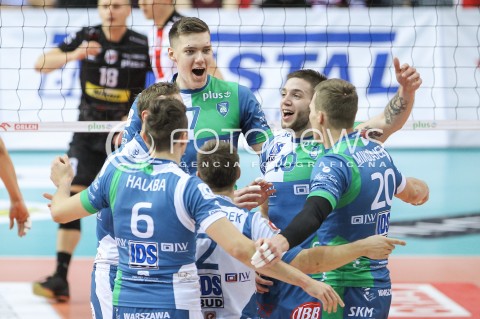  05.12.2015 RZESZOW<br />
SIATKOWKA PLUSLIGA 2015/2016 MEN VOLLEYBALL POLAND POLISH PLUS LIGA LEAGUE SEASON 2015/2016<br />
MECZ ASSECO RESOVIA RZESZOW - AZS POLITECHNIKA WARSZAWSKA<br />
N/Z BARTLOMIEJ LEMANSKI MICHAL FILIP RADOSC EMOCJE <br />
 