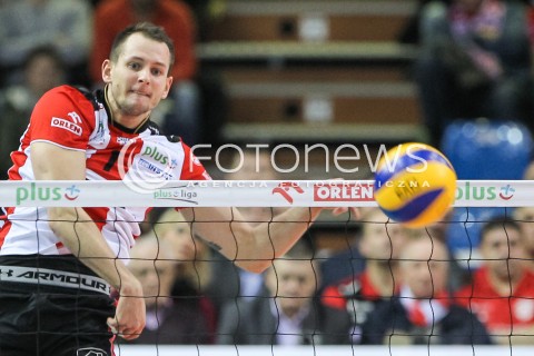  05.12.2015 RZESZOW<br />
SIATKOWKA PLUSLIGA 2015/2016 MEN VOLLEYBALL POLAND POLISH PLUS LIGA LEAGUE SEASON 2015/2016<br />
MECZ ASSECO RESOVIA RZESZOW - AZS POLITECHNIKA WARSZAWSKA<br />
N/Z BARTOSZ KUREK SYLWETKA <br />
 