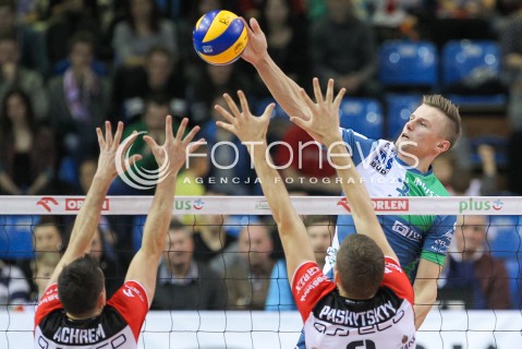  05.12.2015 RZESZOW<br />SIATKOWKA PLUSLIGA 2015/2016 MEN VOLLEYBALL POLAND POLISH PLUS LIGA LEAGUE SEASON 2015/2016<br />MECZ ASSECO RESOVIA RZESZOW - AZS POLITECHNIKA WARSZAWSKA<br />N/Z PRZEMYSLAW SMOLINSKI <br /> 