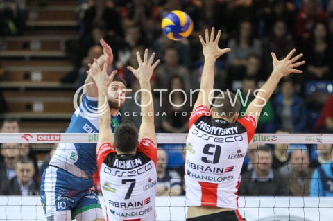  05.12.2015 RZESZOW<br />SIATKOWKA PLUSLIGA 2015/2016 MEN VOLLEYBALL POLAND POLISH PLUS LIGA LEAGUE SEASON 2015/2016<br />MECZ ASSECO RESOVIA RZESZOW - AZS POLITECHNIKA WARSZAWSKA<br />N/Z MICHAL FILIP <br /> 