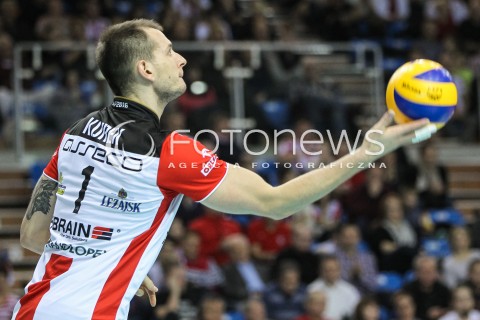  05.12.2015 RZESZOW<br />SIATKOWKA PLUSLIGA 2015/2016 MEN VOLLEYBALL POLAND POLISH PLUS LIGA LEAGUE SEASON 2015/2016<br />MECZ ASSECO RESOVIA RZESZOW - AZS POLITECHNIKA WARSZAWSKA<br />N/Z BARTOSZ KUREK SYLWETKA <br /> 