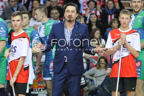  05.12.2015 RZESZOW<br />SIATKOWKA PLUSLIGA 2015/2016 MEN VOLLEYBALL POLAND POLISH PLUS LIGA LEAGUE SEASON 2015/2016<br />MECZ ASSECO RESOVIA RZESZOW - AZS POLITECHNIKA WARSZAWSKA<br />N/Z JAKUB BEDNARUK - I TRENER ( HEAD COACH ) <br /> 