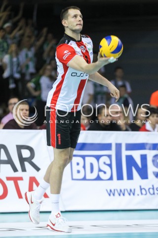  05.12.2015 RZESZOW<br />SIATKOWKA PLUSLIGA 2015/2016 MEN VOLLEYBALL POLAND POLISH PLUS LIGA LEAGUE SEASON 2015/2016<br />MECZ ASSECO RESOVIA RZESZOW - AZS POLITECHNIKA WARSZAWSKA<br />N/Z BARTOSZ KUREK SYLWETKA <br /> 