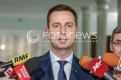  09.12.2015 WARSZAWA SEJM<br />CZWARTE POSIEDZENIE SEJMU VIII KADENCJI<br />N/Z WLADYSLAW KOSINIAK - KAMYSZ<br /> 