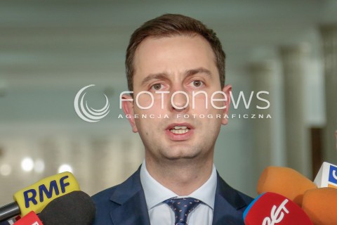  09.12.2015 WARSZAWA SEJM<br />CZWARTE POSIEDZENIE SEJMU VIII KADENCJI<br />N/Z WLADYSLAW KOSINIAK - KAMYSZ<br /> 