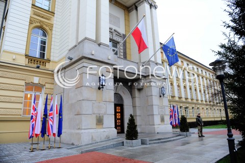 10.12.2015 WARSZAWA<br />WIZYTA PREMIERA WIELKIEJ BRYTANII<br />N/Z KANCELARIA PREZESA RADY MINISTROW KPRM WIDOK VIEW BUDYNEK OUTSIDE<br /> 