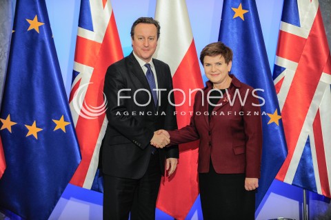  10.12.2015 WARSZAWA<br />WIZYTA PREMIERA WIELKIEJ BRYTANII<br />N/Z PREMIER WIELKIEJ BRYTANII DAVID CAMERON PREMIER RP BEATA SZYDLO POWITANIE USCISK DLONI<br /> 