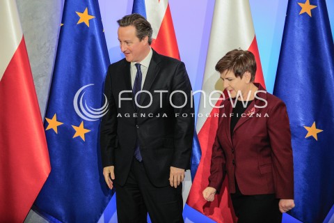  10.12.2015 WARSZAWA<br />WIZYTA PREMIERA WIELKIEJ BRYTANII<br />N/Z PREMIER WIELKIEJ BRYTANII DAVID CAMERON PREMIER RP BEATA SZYDLO POWITANIE<br /> 