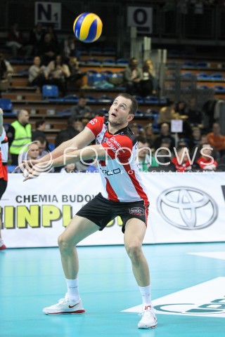  12.12.2015 RZESZOW<br />SIATKOWKA PLUSLIGA 2015/2016 MEN VOLLEYBALL POLAND POLISH PLUS LIGA LEAGUE SEASON 2015/2016<br />MECZ ASSECO RESOVIA RZESZOW - INDYKPOL AZS OLSZTYN<br />N/Z BARTOSZ KUREK SYLWETKA <br /> 