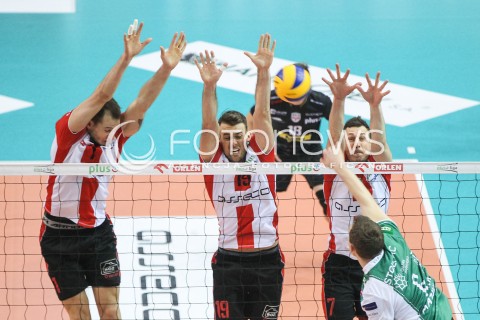  12.12.2015 RZESZOW<br />SIATKOWKA PLUSLIGA 2015/2016 MEN VOLLEYBALL POLAND POLISH PLUS LIGA LEAGUE SEASON 2015/2016<br />MECZ ASSECO RESOVIA RZESZOW - INDYKPOL AZS OLSZTYN<br />N/Z BARTOSZ KUREK RUSSELL HOLMES OLIEG ACHREM ( ALEH AKHREM ) <br /> 