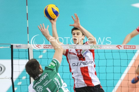  12.12.2015 RZESZOW<br />SIATKOWKA PLUSLIGA 2015/2016 MEN VOLLEYBALL POLAND POLISH PLUS LIGA LEAGUE SEASON 2015/2016<br />MECZ ASSECO RESOVIA RZESZOW - INDYKPOL AZS OLSZTYN<br />N/Z ALEKSANDER SLIWKA BLOK<br /> 