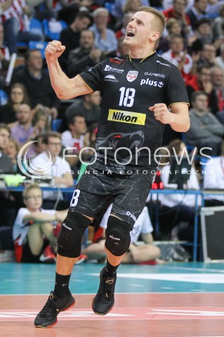  12.12.2015 RZESZOW<br />SIATKOWKA PLUSLIGA 2015/2016 MEN VOLLEYBALL POLAND POLISH PLUS LIGA LEAGUE SEASON 2015/2016<br />MECZ ASSECO RESOVIA RZESZOW - INDYKPOL AZS OLSZTYN<br />N/Z DAMIAN WOJTASZEK SYLWETKA RADOSC EMOCJE <br /> 