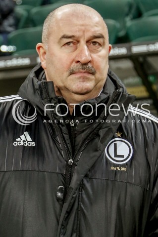  13.12.2015 WARSZAWA PILKA NOZNA <br />FOOTBALL EKSTRAKLASA STADION LEGII<br />MECZ LEGIA WARSZAWA - PIAST GLIWICE<br />N/Z TRENER LEGII STANISLAW CZERCZESOW<br /> 