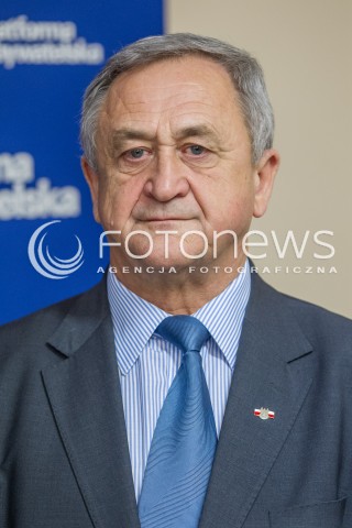  14.12.2015 RZESZOW<br />WIZYTA KANDYDATA NA SZEFA PLATFORMY OBYWATELSKIEJ GRZEGORZA SCHETYNY W RZESZOWIE<br />N/Z JAN TOMAKA<br /> 