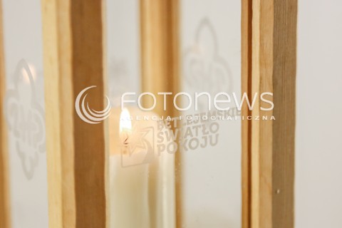  21.12.2015 WARSZAWA SEJM<br />SZOSTE POSIEDZENIE SEJMU VIII KADENCJI<br />N/Z BETLEJEMSKIE SWIATLO POKOJU<br /> 