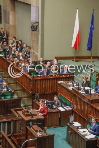  29.12.2015 WARSZAWA SEJM<br />POSIEDZENIE SEJMU VIII KADENCJI<br />N/Z PREMIER BEATA SZYDLO SALA OBRAD WIDOK VIEW<br /> 