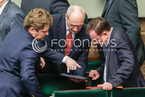  29.12.2015 WARSZAWA SEJM<br />POSIEDZENIE SEJMU VIII KADENCJI<br />N/Z ANTONI MACIEREWICZ MARIUSZ KAMINSKI<br /> 