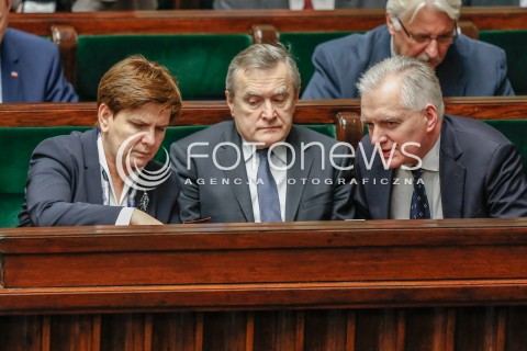 30.12.2015 WARSZAWA SEJM<br />POSIEDZENIE SEJMU VIII KADENCJI<br />N/Z PREMIER BEATA SZYDLO PIOTR GLINSKI JAROSLAW GOWIN<br /> 