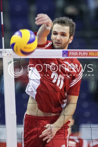  05.01.2016 BERLIN NIEMCY<br />SIATKOWKA MEZCZYZN KWALIFIKACJE DO IGRZYSK OLIMPIJSKICH W BRAZYLII <br />2016 Mens Volleyball European Olympic Qualification Tournament in Berlin<br />MECZ POLSKA - SERBIA ( Poland - Serbia ) <br />N/Z MATEUSZ MIKA SYLWETKA ATAK<br /> 