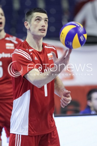 05.01.2016 BERLIN NIEMCY<br />SIATKOWKA MEZCZYZN KWALIFIKACJE DO IGRZYSK OLIMPIJSKICH W BRAZYLII <br />2016 Mens Volleyball European Olympic Qualification Tournament in Berlin<br />MECZ POLSKA - SERBIA ( Poland - Serbia ) <br />N/Z WOJCIECH ZALINSKI SYLWETKA ATAK<br /> 