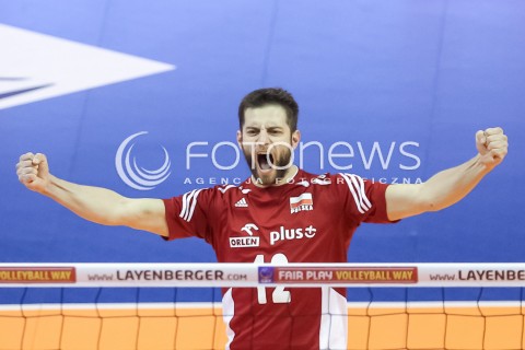  05.01.2016 BERLIN NIEMCY<br />SIATKOWKA MEZCZYZN KWALIFIKACJE DO IGRZYSK OLIMPIJSKICH W BRAZYLII <br />2016 Mens Volleyball European Olympic Qualification Tournament in Berlin<br />MECZ POLSKA - SERBIA ( Poland - Serbia ) <br />N/Z GRZEGORZ LOMACZ RADOSC EMOCJE SYLWETKA <br /> 