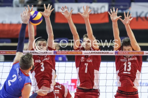  05.01.2016 BERLIN NIEMCY<br />SIATKOWKA MEZCZYZN KWALIFIKACJE DO IGRZYSK OLIMPIJSKICH W BRAZYLII <br />2016 Mens Volleyball European Olympic Qualification Tournament in Berlin<br />MECZ POLSKA - SERBIA ( Poland - Serbia ) <br />N/Z DAWID KONARSKI KAROL KLOS MICHAL KUBIAK BLOK<br /> 