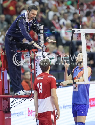  05.01.2016 BERLIN NIEMCY<br />SIATKOWKA MEZCZYZN KWALIFIKACJE DO IGRZYSK OLIMPIJSKICH W BRAZYLII <br />2016 Mens Volleyball European Olympic Qualification Tournament in Berlin<br />MECZ POLSKA - SERBIA ( Poland - Serbia ) <br />N/Z MICHAL KUBIAK NEMANJA PETRIC EMOCJE DYSKUSJE SEDZIA<br /> 