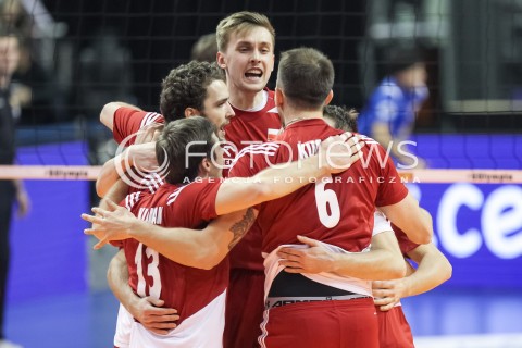  05.01.2016 BERLIN NIEMCY<br />SIATKOWKA MEZCZYZN KWALIFIKACJE DO IGRZYSK OLIMPIJSKICH W BRAZYLII <br />2016 Mens Volleyball European Olympic Qualification Tournament in Berlin<br />MECZ POLSKA - SERBIA ( Poland - Serbia ) <br />N/Z MATEUSZ BIENIEK RADOSC EMOCJE<br /> 