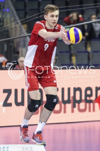  05.01.2016 BERLIN NIEMCY<br />SIATKOWKA MEZCZYZN KWALIFIKACJE DO IGRZYSK OLIMPIJSKICH W BRAZYLII <br />2016 Mens Volleyball European Olympic Qualification Tournament in Berlin<br />MECZ POLSKA - SERBIA ( Poland - Serbia ) <br />N/Z MATEUSZ BIENIEK SYLWETKA <br /> 