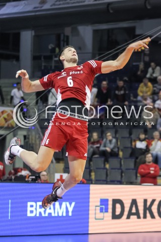  05.01.2016 BERLIN NIEMCY<br />SIATKOWKA MEZCZYZN KWALIFIKACJE DO IGRZYSK OLIMPIJSKICH W BRAZYLII <br />2016 Mens Volleyball European Olympic Qualification Tournament in Berlin<br />MECZ POLSKA - SERBIA ( Poland - Serbia ) <br />N/Z BARTOSZ KUREK SYLWETKA <br /> 
