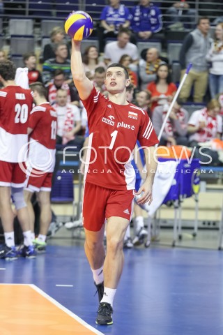  05.01.2016 BERLIN NIEMCY<br />SIATKOWKA MEZCZYZN KWALIFIKACJE DO IGRZYSK OLIMPIJSKICH W BRAZYLII <br />2016 Mens Volleyball European Olympic Qualification Tournament in Berlin<br />MECZ POLSKA - SERBIA ( Poland - Serbia ) <br />N/Z WOJCIECH ZALINSKI SYLWETKA <br /> 
