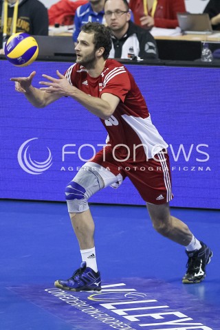  05.01.2016 BERLIN NIEMCY<br />SIATKOWKA MEZCZYZN KWALIFIKACJE DO IGRZYSK OLIMPIJSKICH W BRAZYLII <br />2016 Mens Volleyball European Olympic Qualification Tournament in Berlin<br />MECZ POLSKA - SERBIA ( Poland - Serbia ) <br />N/Z MATEUSZ MIKA SYLWETKA <br /> 