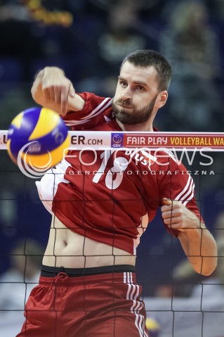  05.01.2016 BERLIN NIEMCY<br />SIATKOWKA MEZCZYZN KWALIFIKACJE DO IGRZYSK OLIMPIJSKICH W BRAZYLII <br />2016 Mens Volleyball European Olympic Qualification Tournament in Berlin<br />MECZ POLSKA - SERBIA ( Poland - Serbia ) <br />N/Z MARCIN MOZDZONEK SYLWETKA ATAK<br /> 